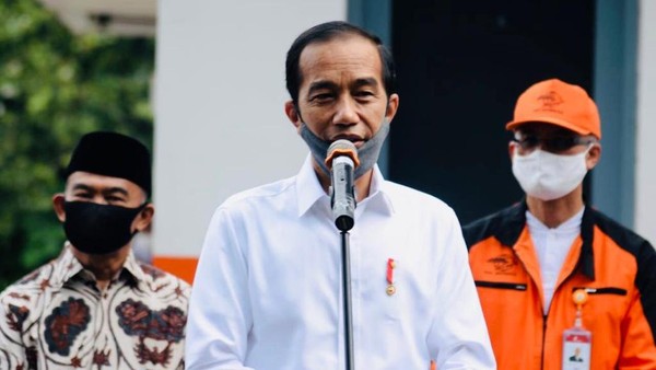 Jokowi: Pemerintah Ingin Masyarakat Produktif dan Tetap Aman dari Corona