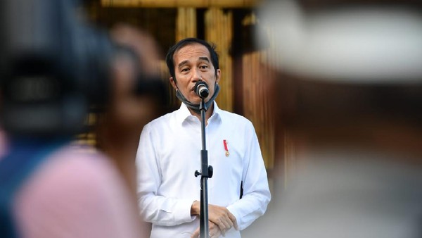 Jokowi Nilai Pembatasan Sosial Berskala Mikro Lebih Efektif