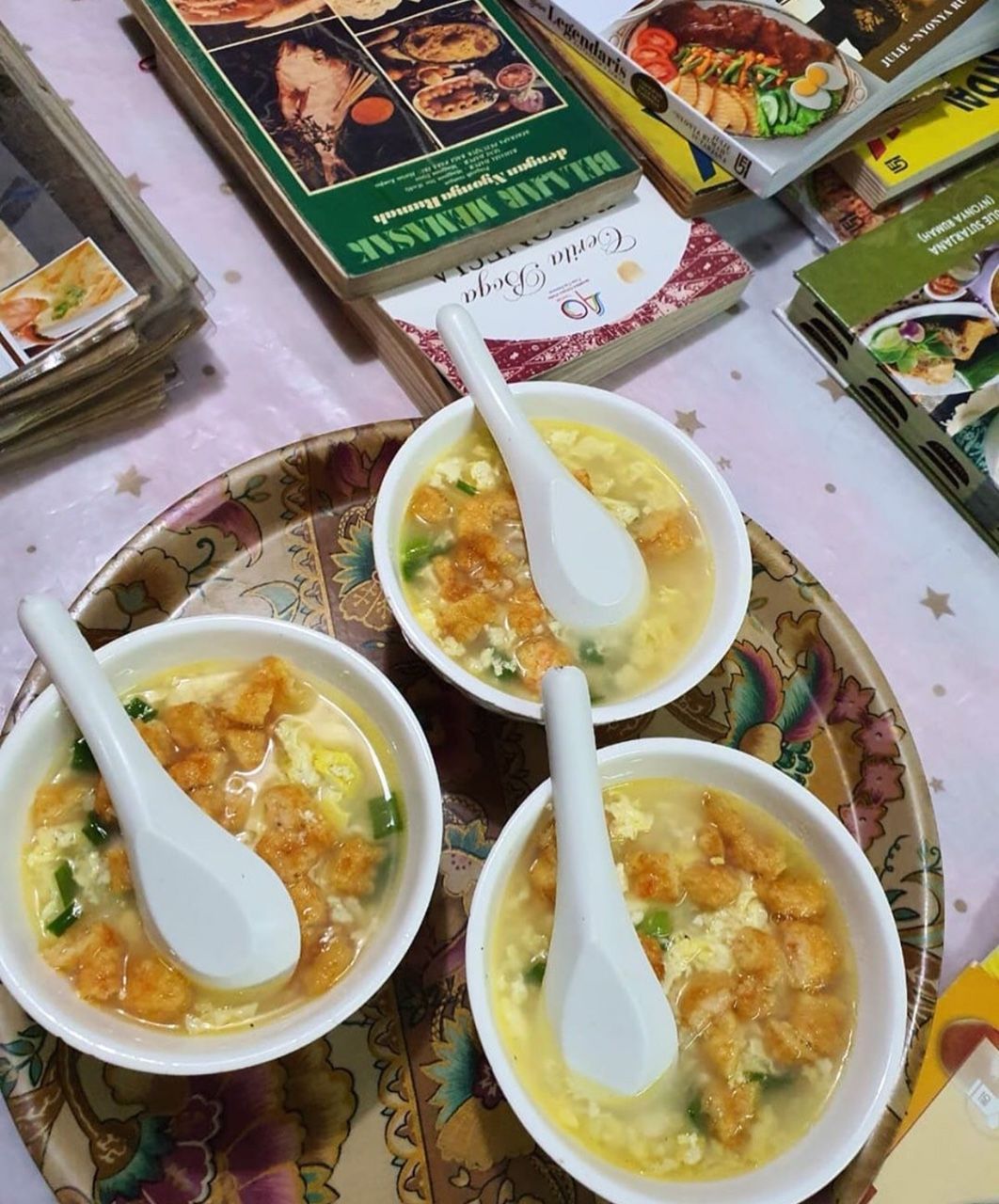 Gastronom 3 Jaman di Indonesia | Julie "Nyonya Rumah" Sutardjana