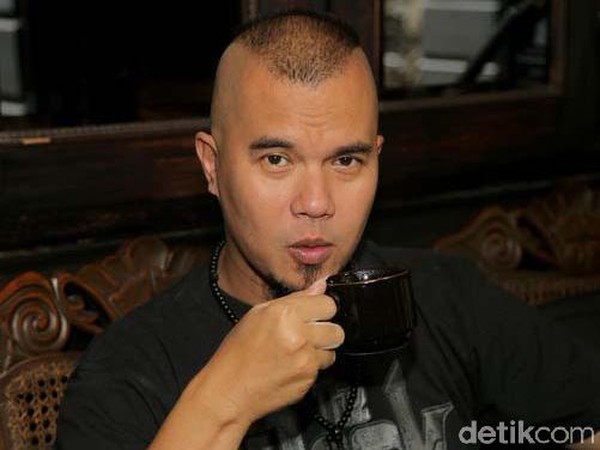 Ditanya Soal Lebaran, Ahmad Dhani: Yang Jelas Kita Nggak Pesan Bipang Ti