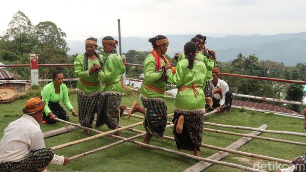 rangkuk-alu-ajang-cari-jodoh-di-labuan-bajo