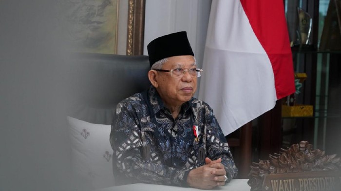 Wapres Minta Pesantren Tak Kecil Hati Hadapi Pandemi Corona