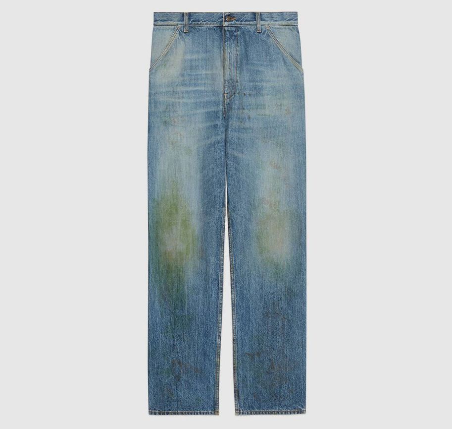 Gucci Hadirkan Celana Jeans dengan Noda Rumput dengan Harga Super Mahal!