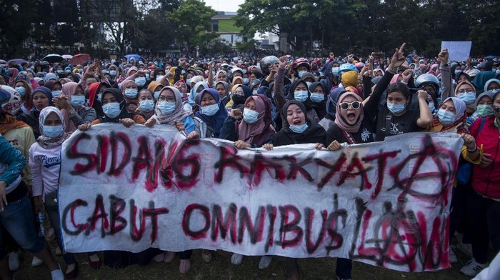 demo-buruh-jakarta-terpusat-di-simpang-cempaka-putih-ini-rekayasa-lalinnya