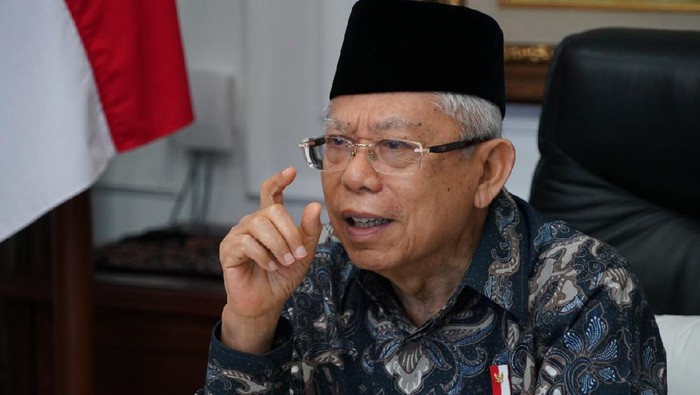 Jubir soal Survei Kinerja Ma'ruf Amin Rendah: Wajar, Ban Serep