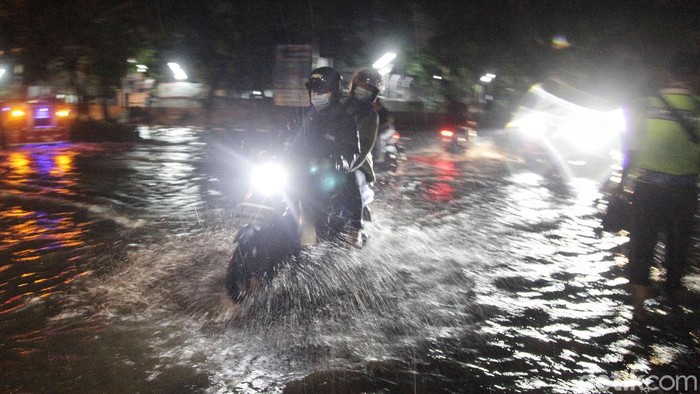 Terkini! Kawasan Sunter Tergenang