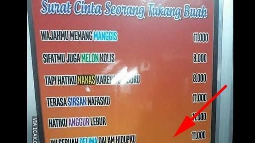 Bikin Daftar Menu Pakai Tulisan Metal, Pemilik Warung Makan Ini Bikin Emosi Netizen