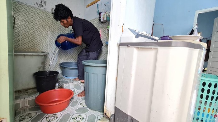 Ada Warga Mandi Pakai Galon, Pemkot Banda Aceh: PDAM Sedang Sistem Bergilir
