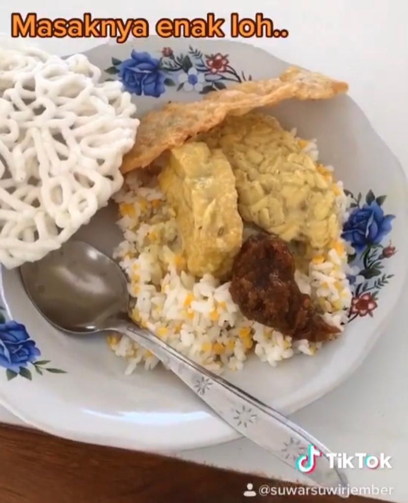 &#91;COC Reg. Jember&#93; Boleh Bayar Seikhlasnya, Warung Makan Ini Bikin Netizen Terharu