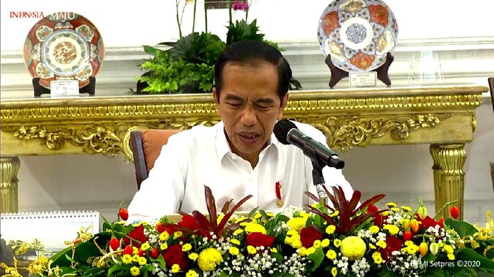Kekecewaan Jokowi Berujung Reshuffle Kabinet