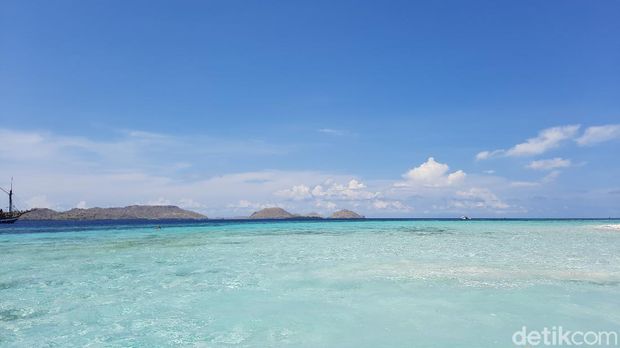 taka-makassar-gosong-nan-cantik-di-labuan-bajo