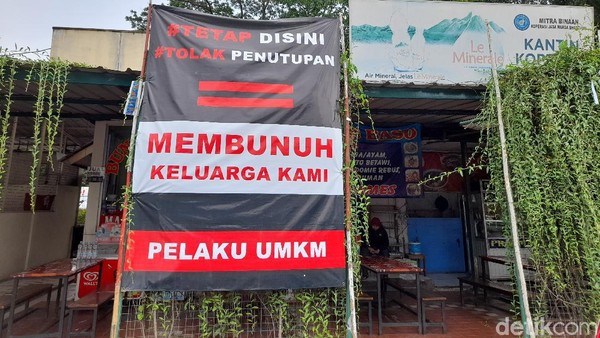 Rest Area Km 50 Tol Japek Ditutup, Spanduk Penolakan Terpasang