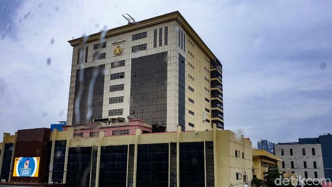 Ada Oknum Polisi Nakal? Ini Caranya Laporkan ke Propam