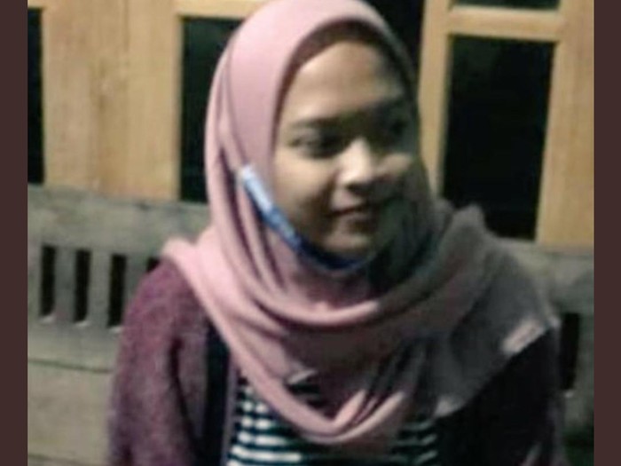 Viral, Beli KLX Belum Bayar Malah Bawa Kabur Motor, Ceweknya Ditinggalin!