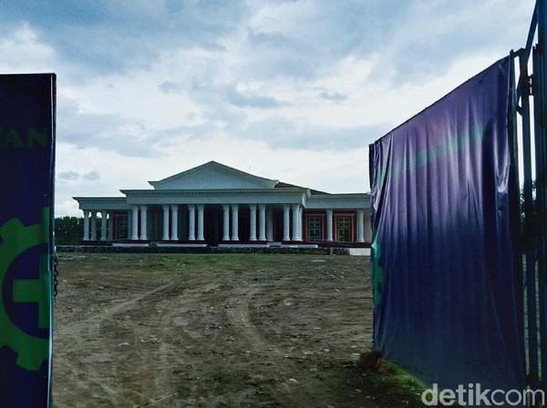 pemkab-klaten-bangun--grha-megawati--senilai-rp-90-m-dari-apbd