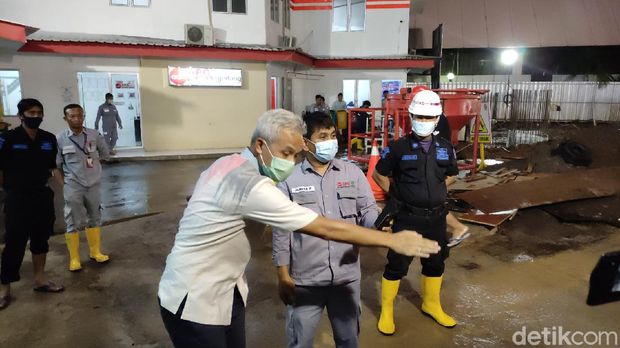 Kaget Kantor Gubernur Jateng Banjir, Ganjar Minta Audit Sumber Air