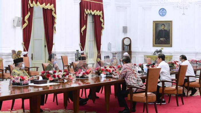 Di Depan Jokowi, Amien Rais dkk Ingatkan soal Ancaman Neraka Jahanam