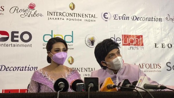 Presiden Jokowi dan Prabowo Subianto Jadi Saksi Nikah Aurel-Atta