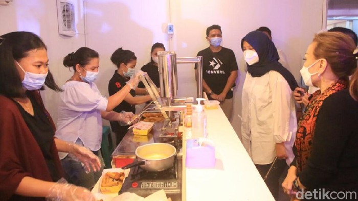 Crab Colony Creative, Hasil Kolaborasi Enterprenuer Muda Banyuwangi dan UMKM