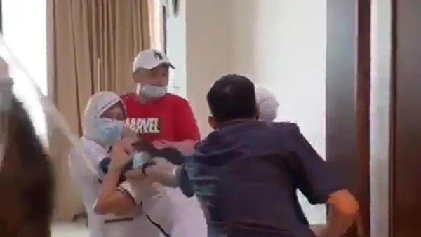 Istri Jason Diperiksa Polisi Soal Kasus Penganiayaan Perawat RS Siloam