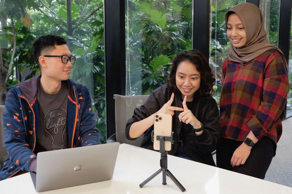 Perempuan Indonesia Ini Bikin Aplikasi yang Pikat Apple