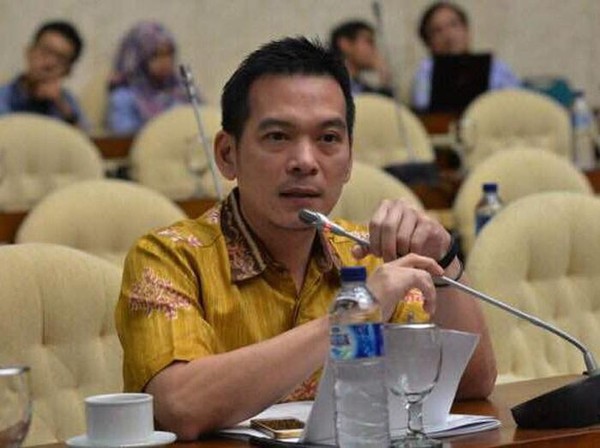 Anggota DPR Desak Polisi Usut Pembuat Foto Stupa Borobudur Mirip Jokowi
