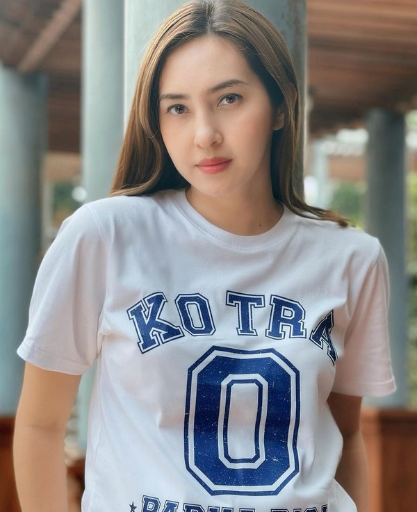 Ini Yanni Melwani, Artis Papua yang Disorot Gantikan Nagita Slavina di PON XX
