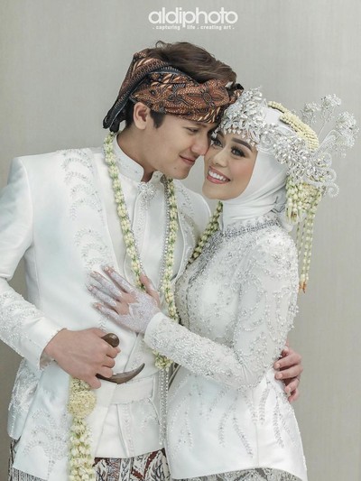 cincin-pernikahan-lesti-kejora-baru-ada-1-di-indonesia-ini-bocoran-harganya