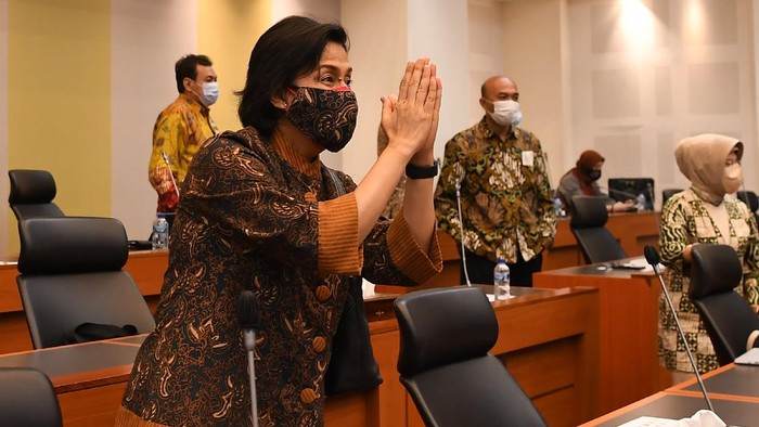 Jika Harga BBM Tak Naik, Sri Mulyani: Anggaran Nambah dari Mana? Ngutang?