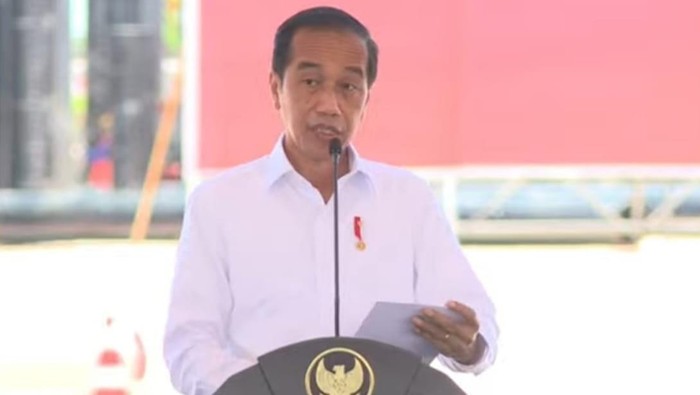 Jokowi Kesal RI Hanya Jadi Tukang Gali Tambang