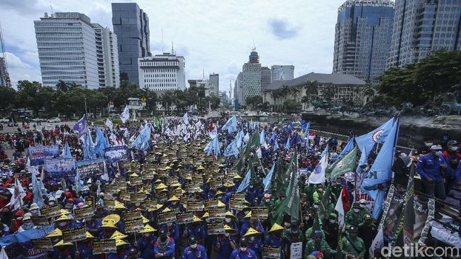 ngotot-minta-ump-dki-naik-5-10000-buruh-bakal-demo-anies-berjilid-jilid