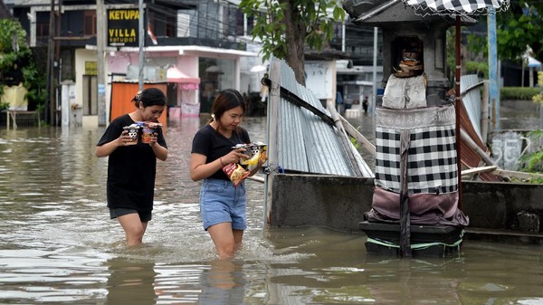 Banjir Rendam Beberapa Lokasi di Bali, Niluh Djelantik: Ahok Mana Ahokkkkkkk