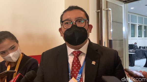 Fadli Zon Kritik Formula E: Bule Berlaga, Kita Cuma Penonton
