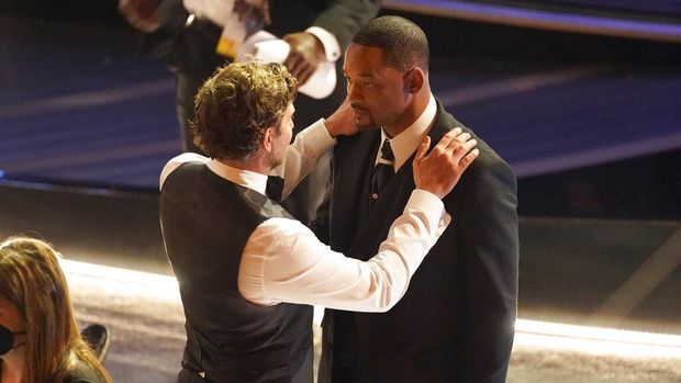 Plak! Tamparan Will Smith di Wajah Chris Rock Usai Ejek Istrinya