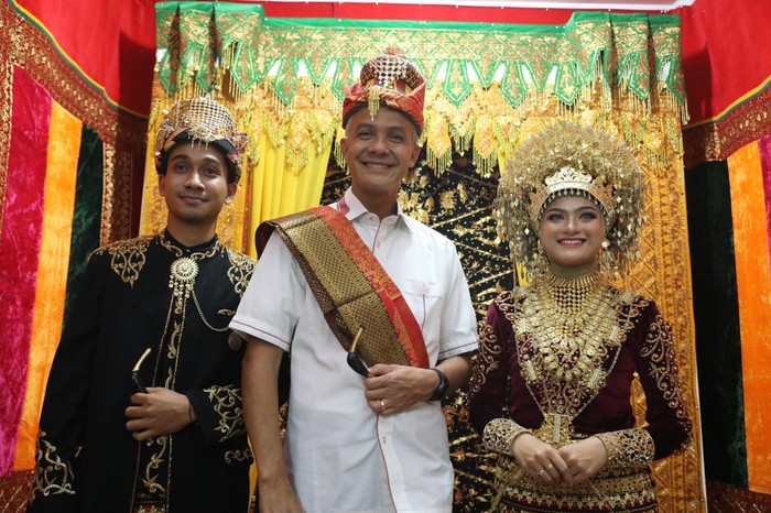Ganjar Pranowo Dapat Gelar Kehormatan 'Teuku' dari Masyarakat Aceh