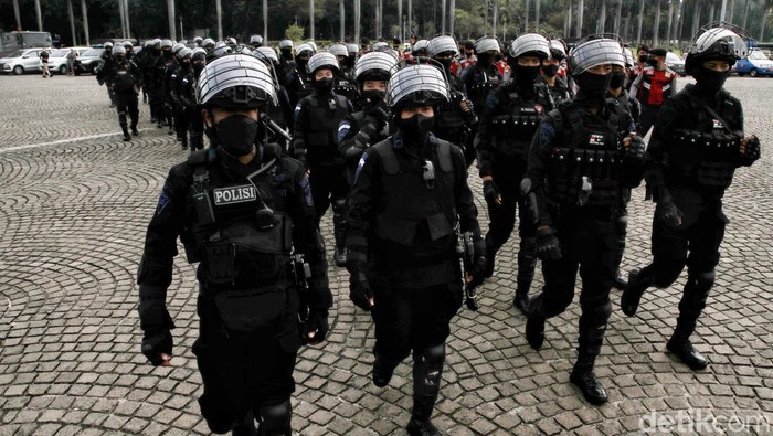 200 Brimob Dikirim ke Kobakma Papua Usai Warga Pendatang Diancam-Mengungsi