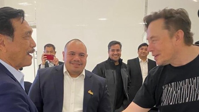 Akun Twitter Klub Tesla Sebut Luhut Perdana Menteri RI