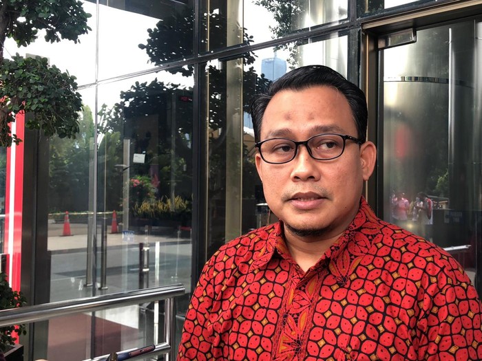 KPK Duga Pengacara Lukas Enembe Tahu Banyak soal Kasus Korupsi Proyek di Papua