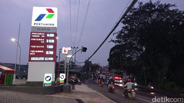 Harga Minyak Dunia 'Selangit', Gimana Caranya Biar Subsidi Nggak Jebol?