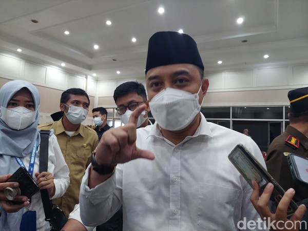 Wali Kota Eri Ancam 'Habisi' Holywings Surabaya Jika Nekat Buka Diam-diam