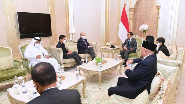Rayu Investor Arab, Jokowi Pamerkan IKN