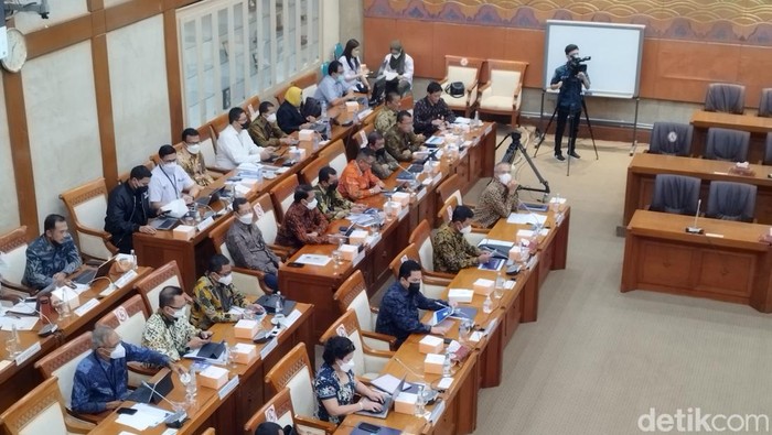 Tok! DPR Restui Suntikan Modal buat BUMN Rp 73 Triliun