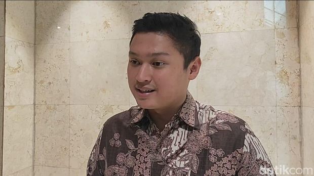 Kaget, Legislator PD Minta Letkol Tituler Deddy Corbuzier Tidur di Barak