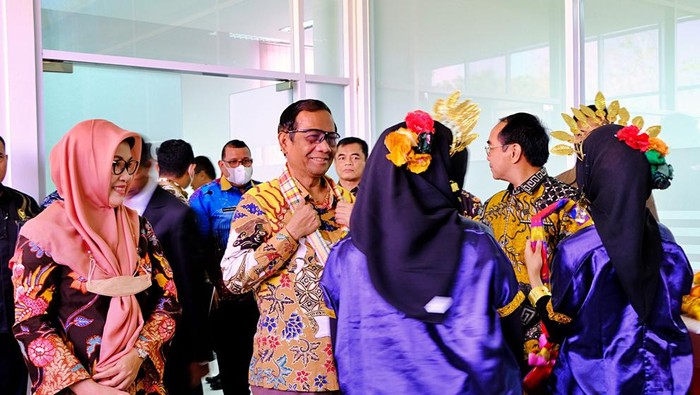 Mahfud Md Bicara Self Determination Papua di Unhas: Jangan Mimpi!