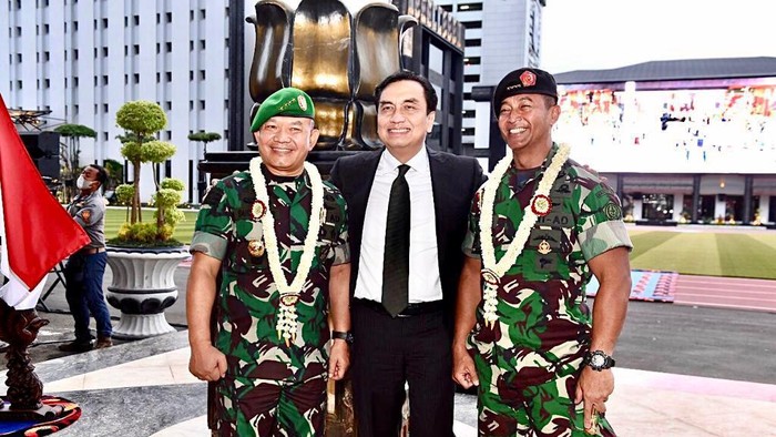 Pesan Singkat Andika ke Dudung agar Kecaman ke Effendi Dihentikan