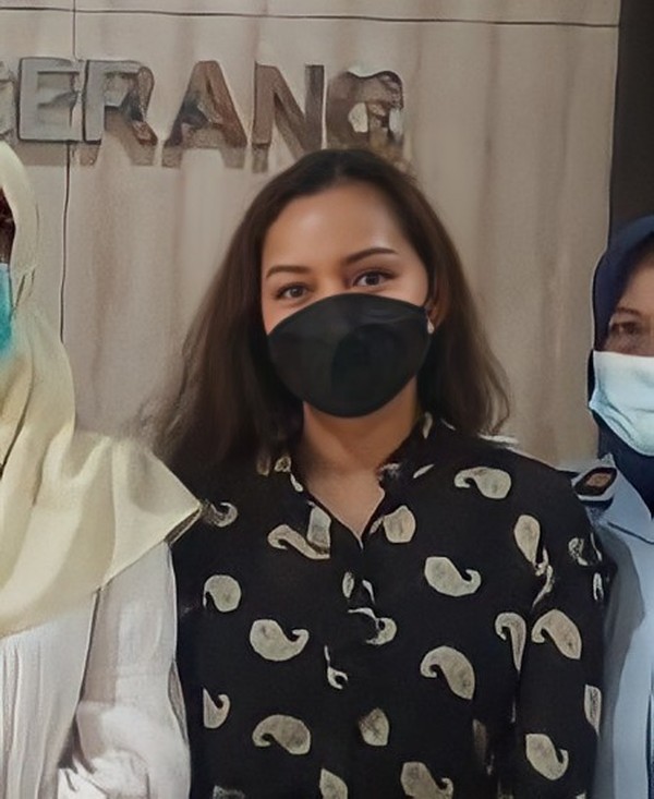 Pinangki Dulu Berjilbab di Sidang, Kini Tampil Beda Saat Bebas Bersyarat