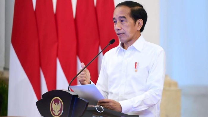 Jokowi Minta Lukas Enembe Hormati Panggilan KPK