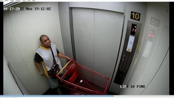 Sosok Pembunuh yang Senyum-senyum di Lift Diungkap Pimpinan Gereja