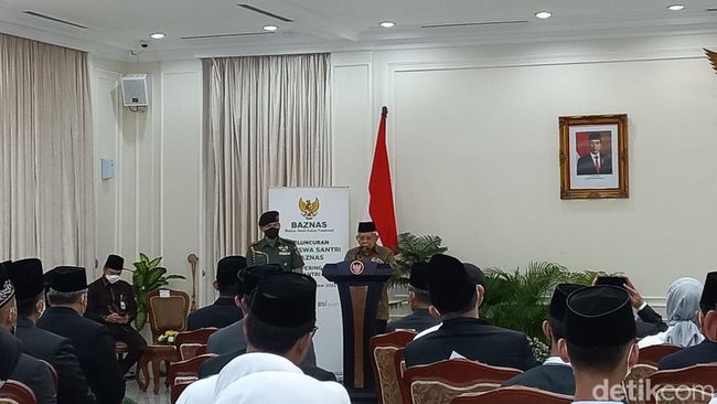 Ma'ruf Amin Ingatkan Santri Tak Cari Kekuasaan: Berjuang dengan Ikhlas