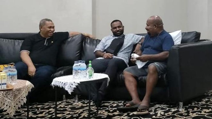 Momen Lukas Enembe Bahas Rencana Kedatangan Ketua KPK ke Jayapura